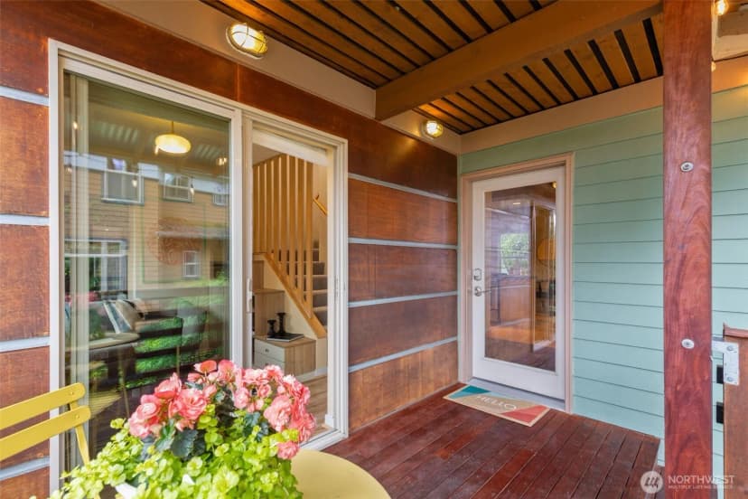 Property photo for 20215 15th Avenue Nw #e, Shoreline photo 7