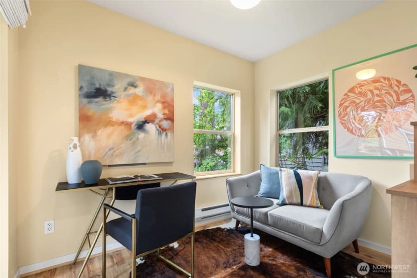 Property photo for 20215 15th Avenue Nw #e, Shoreline photo 20