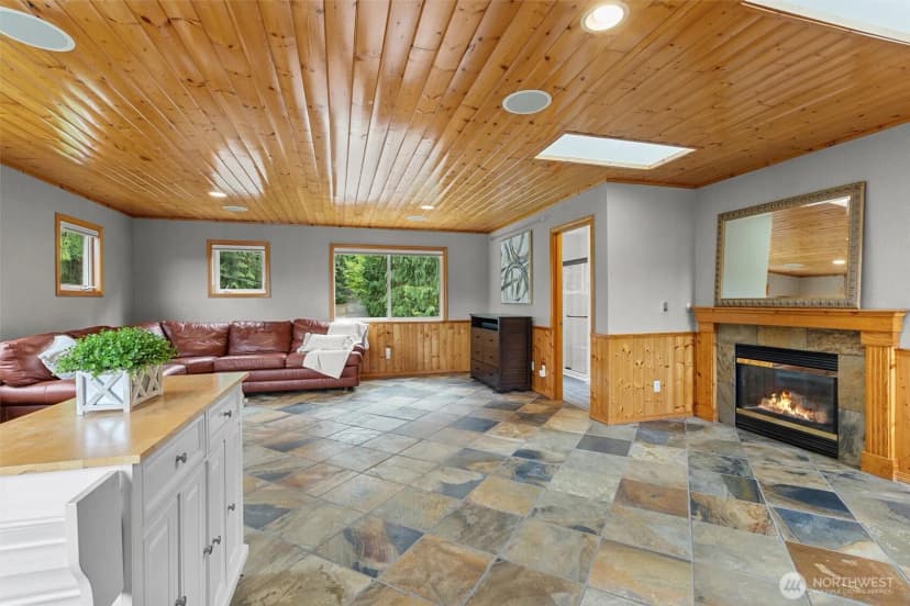 Property photo for 5627 W Flowing Lake Road, Snohomish photo 26
