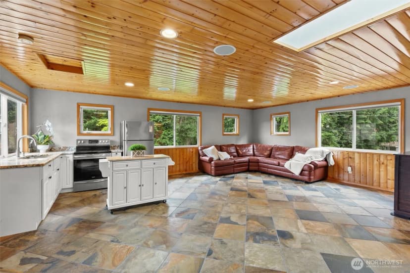 Property photo for 5627 W Flowing Lake Road, Snohomish photo 27