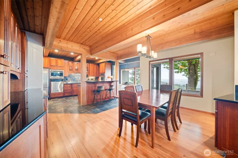Property photo for 813 Varsity Road, Kalama photo 11