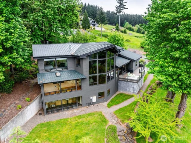Property photo for 813 Varsity Road, Kalama photo 2