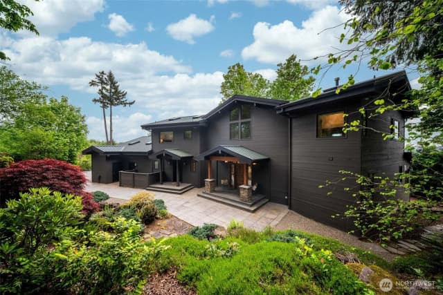 Property photo for 813 Varsity Road, Kalama