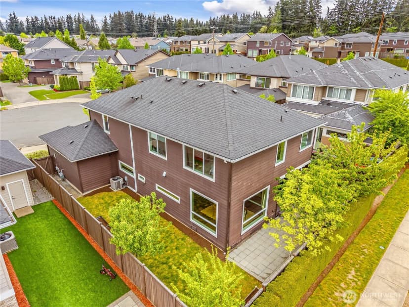 Property photo for 4100 168th Place Se, Bothell photo 37