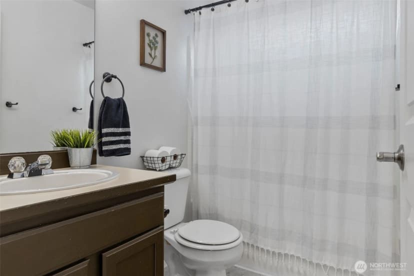 Property photo for 16076 Lakeview Avenue Se, Monroe photo 17