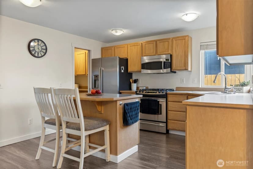 Property photo for 16076 Lakeview Avenue Se, Monroe photo 9