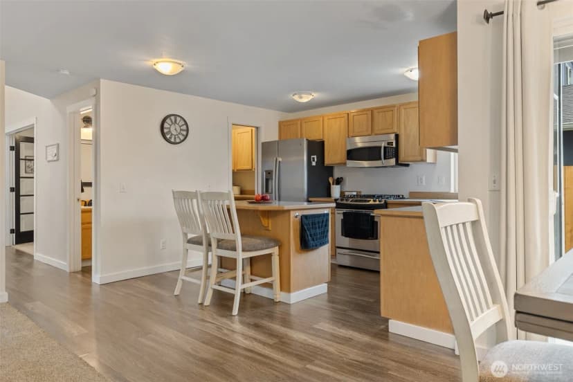 Property photo for 16076 Lakeview Avenue Se, Monroe photo 8