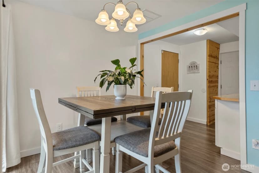 Property photo for 16076 Lakeview Avenue Se, Monroe photo 15