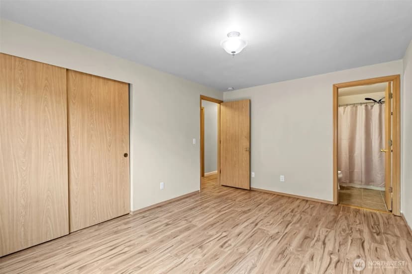Property photo for 317 Williams Boulevard Nw, Orting photo 19