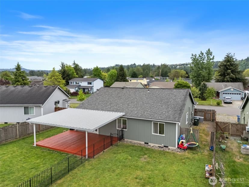 Property photo for 317 Williams Boulevard Nw, Orting photo 30