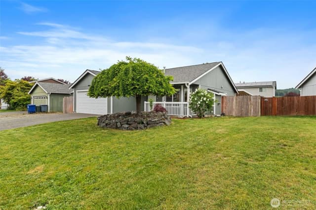 Property photo for 317 Williams Boulevard Nw, Orting photo 2