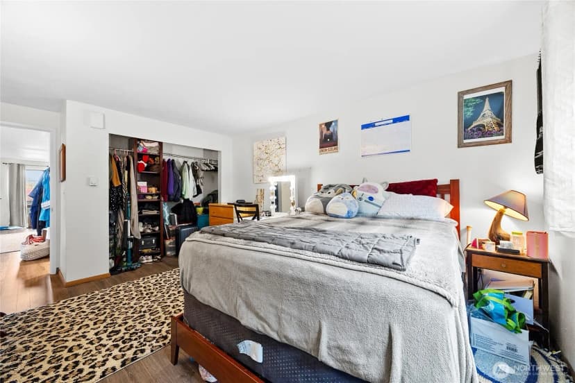 Property photo for 2020 Grant Avenue S #l104, Renton photo 16