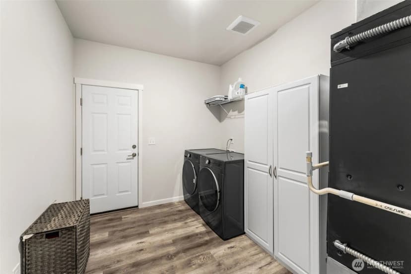Property photo for 126 Otter Fox Lane, Winlock photo 21