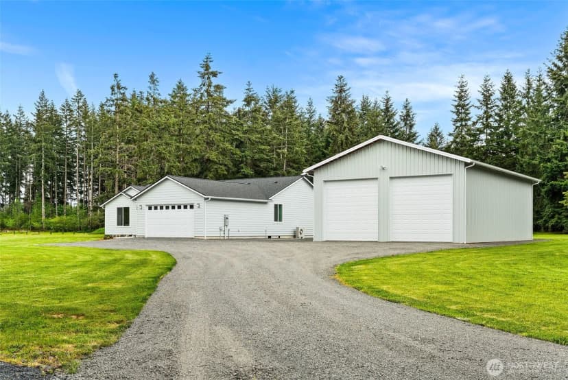 Property photo for 126 Otter Fox Lane, Winlock