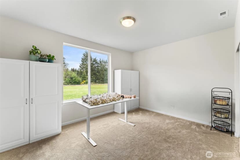 Property photo for 126 Otter Fox Lane, Winlock photo 17