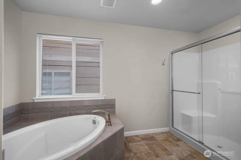 Property photo for 4322 Dudley Drive Ne, Lacey photo 17