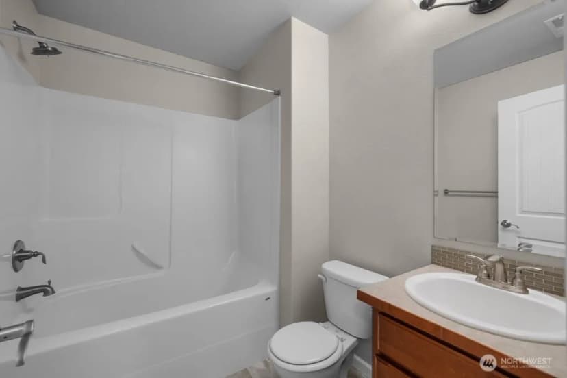 Property photo for 4322 Dudley Drive Ne, Lacey photo 23