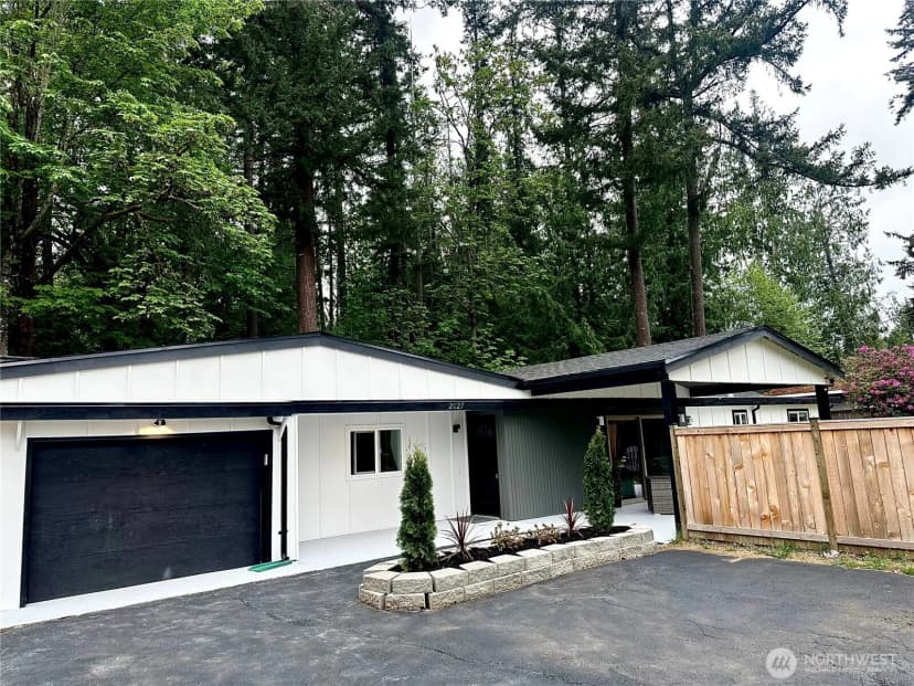 Property photo for 2027 219th Lane Se, Sammamish photo 2