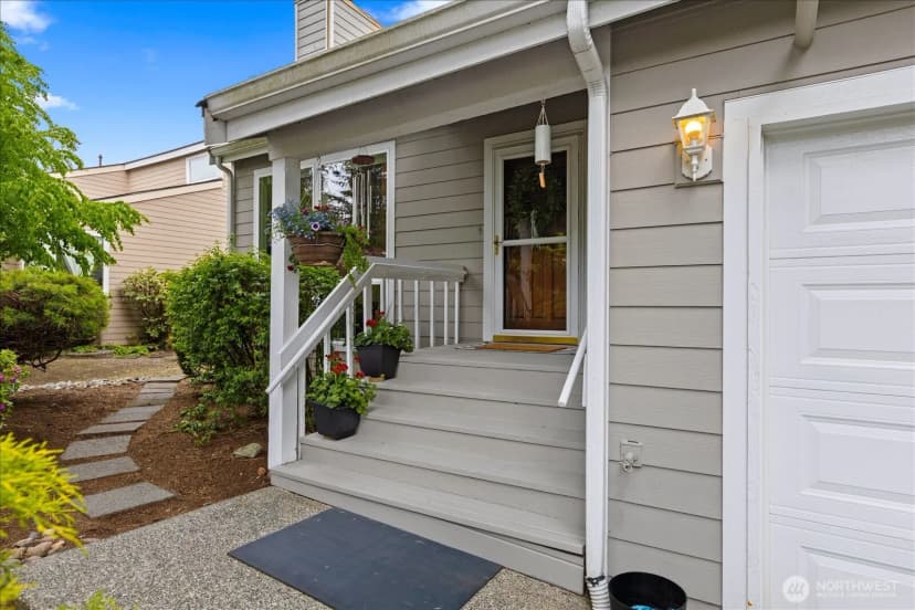 Property photo for 12217 5th Place W #5a, Everett photo 3