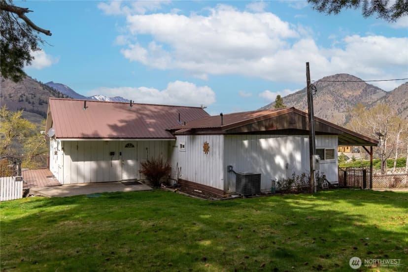 Property photo for 1622 Loomis Oroville Road, Oroville photo 36