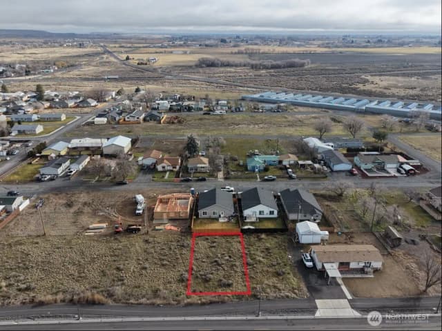 Property photo for 8 Division St S, Soap Lake photo 2