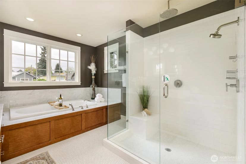 Property photo for 5726 Kirkwood Place N, Seattle photo 19