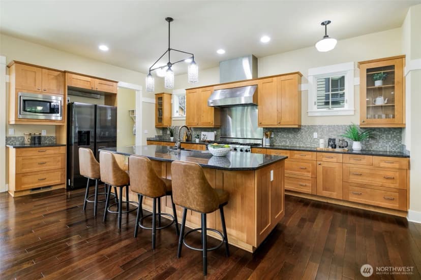 Property photo for 5726 Kirkwood Place N, Seattle photo 6