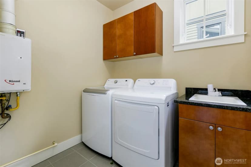 Property photo for 5726 Kirkwood Place N, Seattle photo 24