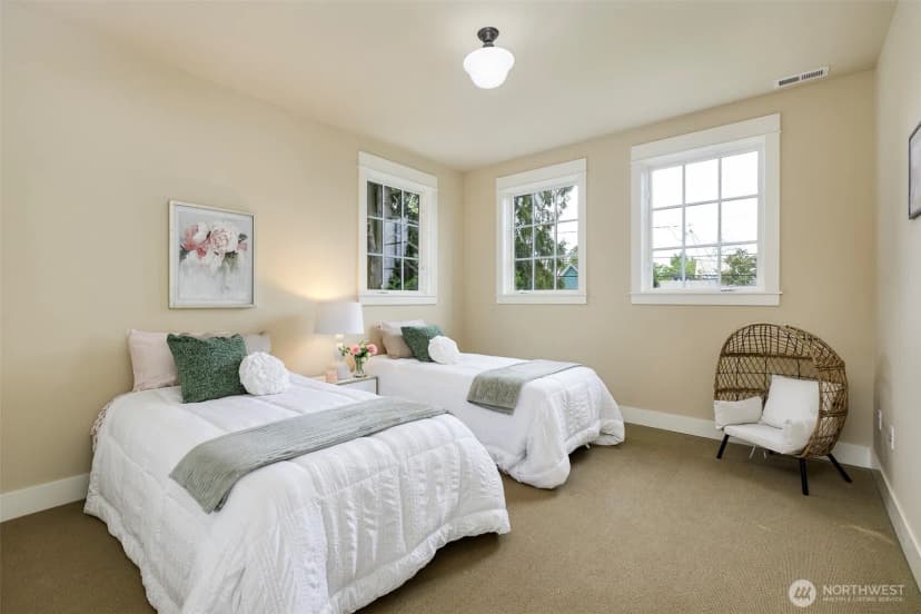 Property photo for 5726 Kirkwood Place N, Seattle photo 20