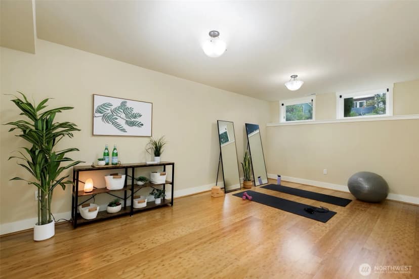 Property photo for 5726 Kirkwood Place N, Seattle photo 29
