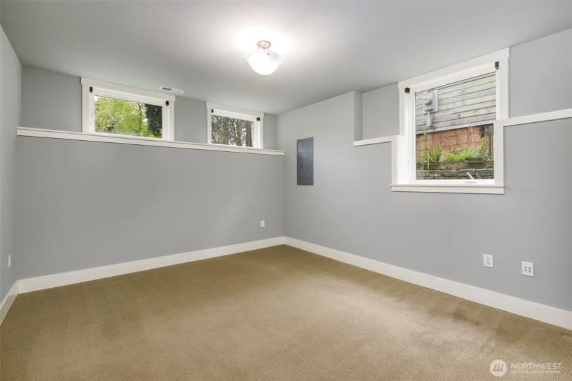 Property photo for 5726 Kirkwood Place N, Seattle photo 30