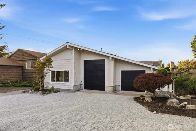 Property photo for 622 Sw Othello Street, Seattle