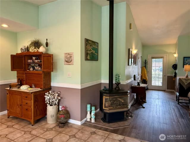 Property photo for 30214 H Street, Ocean Park photo 5
