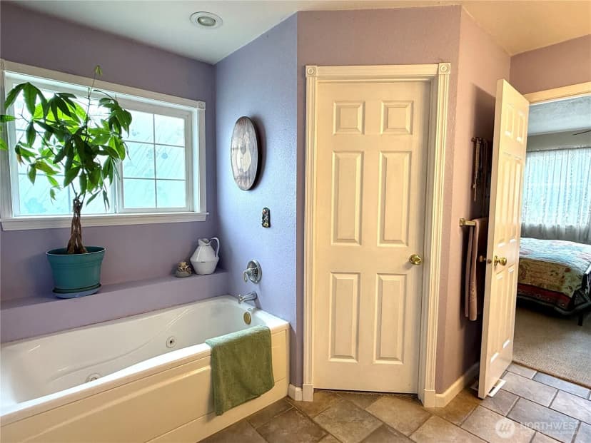Property photo for 30214 H Street, Ocean Park photo 25