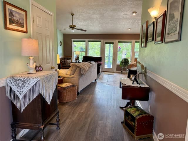 Property photo for 30214 H Street, Ocean Park photo 3