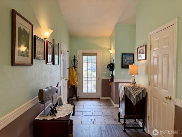 Property photo for 30214 H Street, Ocean Park photo 2