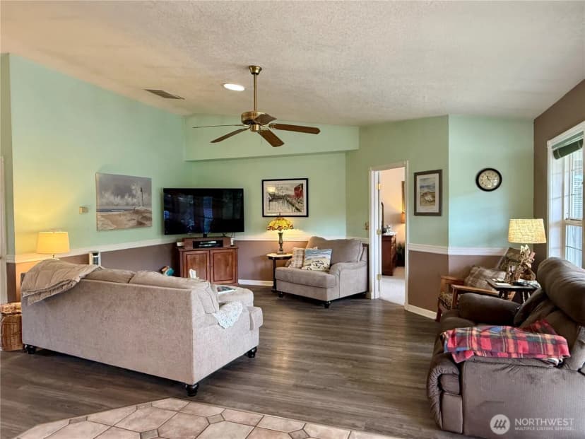 Property photo for 30214 H Street, Ocean Park photo 6