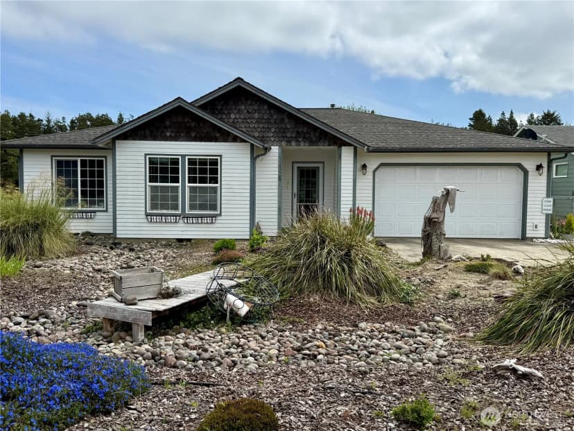 Property photo for 30214 H Street, Ocean Park