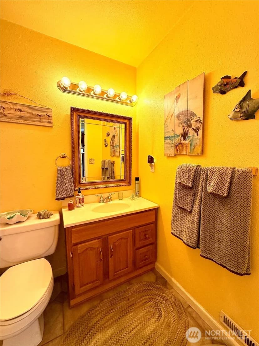 Property photo for 30214 H Street, Ocean Park photo 31