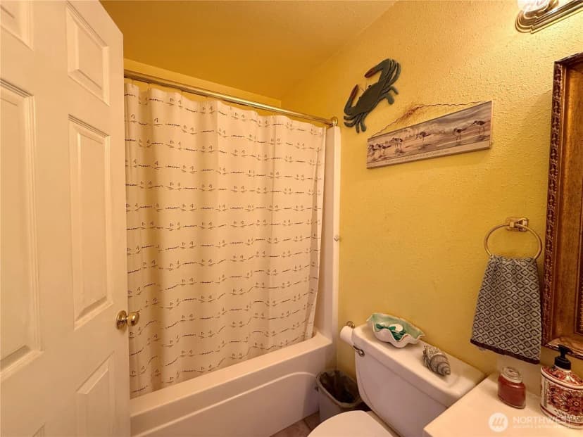 Property photo for 30214 H Street, Ocean Park photo 32