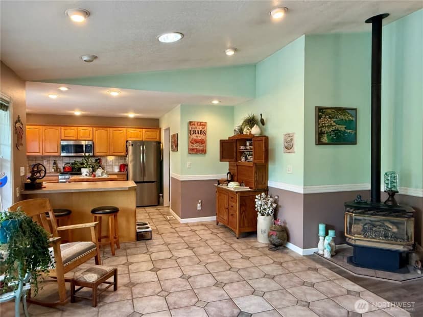 Property photo for 30214 H Street, Ocean Park photo 7