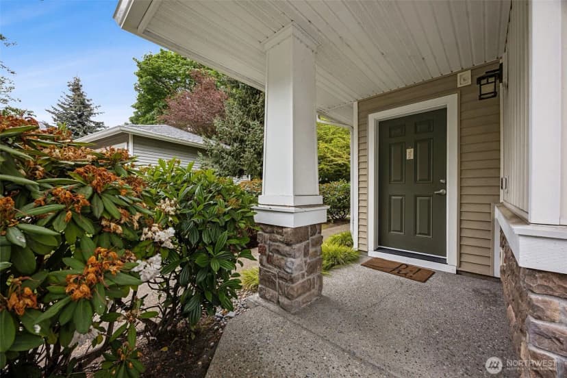 Property photo for 21048 40th Place S #j2, Sea Tac photo 18