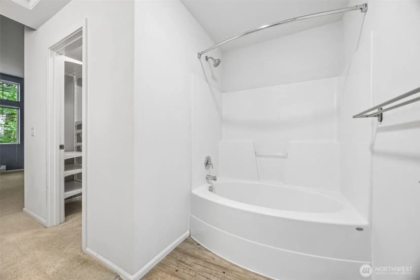 Property photo for 21048 40th Place S #j2, Sea Tac photo 11
