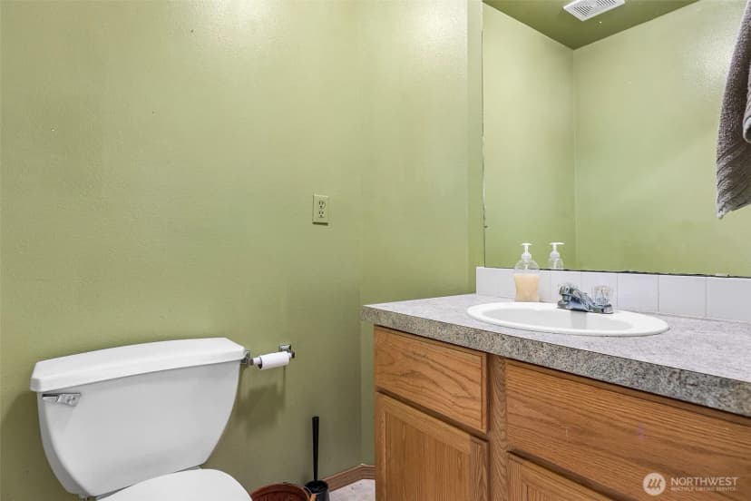 Property photo for 18211 58th Street Ct E, Lake Tapps photo 9