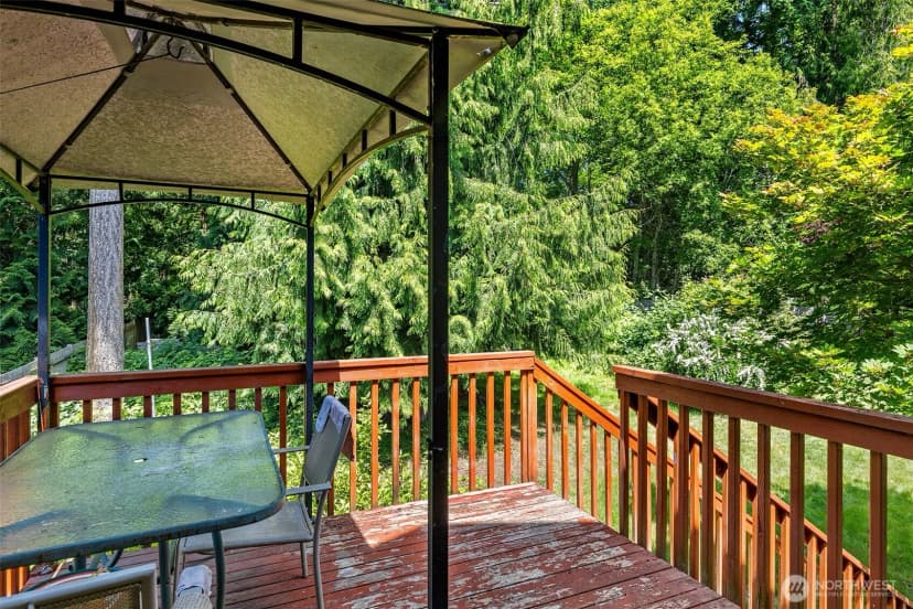 Property photo for 18211 58th Street Ct E, Lake Tapps photo 19