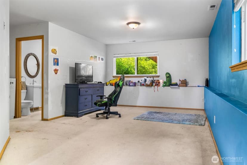 Property photo for 18211 58th Street Ct E, Lake Tapps photo 17