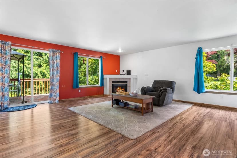 Property photo for 18211 58th Street Ct E, Lake Tapps photo 6