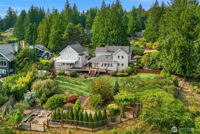 Property photo for 1718 292nd Place Ne, Carnation