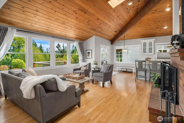 Property photo for 1718 292nd Place Ne, Carnation photo 4