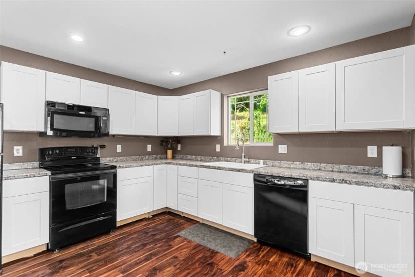 Property photo for 1405 Bellevue Avenue, Aberdeen photo 26